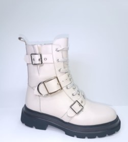 Resim ÇAĞLAR Bot Çizme Orijinal, hakiki dana derisinden üretilmiştir. İç kısmı yün ve deri kaplamalıdır. 