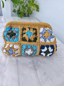 Resim El Örgüsü Çiçek Motifli Clutch 