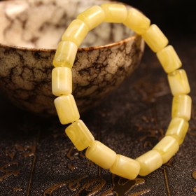 Resim Doğal Myanmar Kehribar Altın Silindirik Boncuk Bilezik - Bohem Tarzı Ekim Ayı Doğum Taşı Takısı Erkekler & Kadınlar için, Uniseks Günlük ve Parti Giyim, Halloween Noel St. Patrick Günü Hediyeleri için Dayanıklı Yıl Boyu Aksesuar, Uniseks Takı, Basit Zarafet, Yüksek Kalite Boncuklar, Tatil Hediyeleri, Minimalist Tasarım, El Yapımı, Moda Tutkunları 
