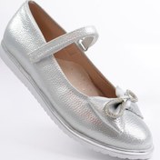 Resim Genel Markalar Taşlı Fiyonk Gümüş Parlak Kız Çocuk Ayakkabı 