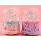 Resim Atlı Karınca Kar Küresi Orta Boy 