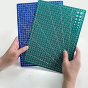 Resim 1 adet A4 Çift Taraflı Kesim Pedagojik ve Eğitim Araçları El Sanatları Kesim Matı Ofis Okul Malzemeleri, Patchwork, Kağıt Sanatı, Kil Sanatı, Sanat El Sanatları 30cm * 22cm 