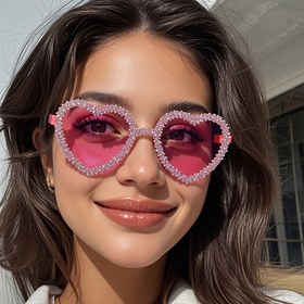 Resim 1 adet Sevimli Pembe Kalp Şekilli Rhinestone Dekoratif Gözlük, Partiler ve Toplantılar İçin Gerekli. 