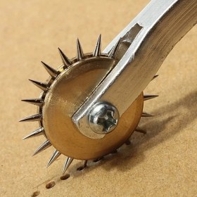 Resim SRTfootcare Paslanmaz Çelik 4 mm Rulet Deri El Aleti 