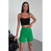Resim Tarz Ve Rahatlığı Bir Arada Sunan Yüksek Bel Esnek Likralı Krep Şort Yeşil 