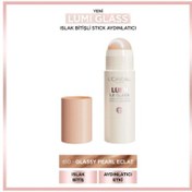 Resim LORÉAL PARİS LUMI LE GLASS HİGHLİGHTER STİCK 610 PEARL ECLAT 