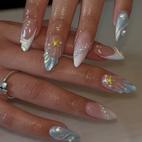 Resim Deniz Kızı Tırnak Sanatı Basın-Ons, Çıkarılabilir 3D Kabuk ve Yıldız Rhinestone Tırnak Uçları, Badem Şekli, Orta Uzunluk, Karma Renk, Parlak Bitirme, Güzellik ve Kişisel Bakım için Manikür Seti 