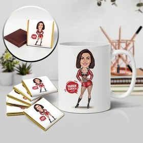 Resim Çekici Harika Kadın Karikatürlü Kupa ve Çikolata 
