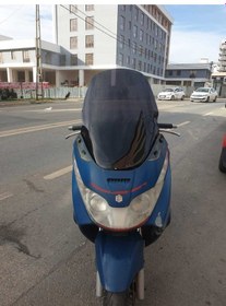 Resim Motocam Piaggio X8 200 Siperlik Ön Cam 2004 2006 Model 70cm Siyah Renkli 4mm 