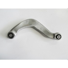 Resim Esse Oto - Audi A5- 12/16 Arka Üst Tabla Sağ Eğri Tip Burçlu Salıncak Esse13206165 8k0505324f 