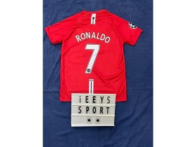 Resim 2008 Sezonu Cristiano Ronaldo Manchester United Kısa Kol Kırmızı Renk Nostalji Forma / Retro Ronaldo Forma 