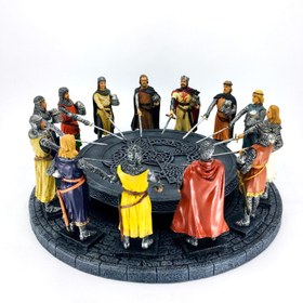 Resim Kral Arthur ve Yuvarlak Masa Şövalyeleri Renkli Biblo 