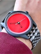 Resim Q&Q Solar Enerjili (Güneş Enerjili) Su geçirmez Deri Kordon Unisex Kol Saati 