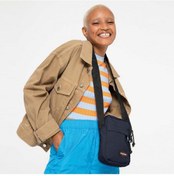 Resim Eastpak The One Unisex Lacivert Omuz Çantası Düz Ek000045 Lacivert 
