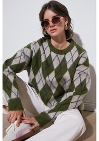 Resim Lela Oversize Fit Bisiklet Yaka Baklava Desenli Yumuşak Dokulu Bayan Kazak 4616223 Haki 