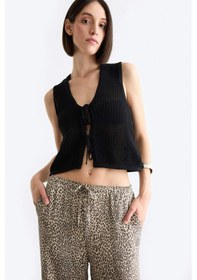 Resim Defacto Regular Fit V Yaka Önden Bağlamalı Bluz E9864ax25smbk34 Siyah 