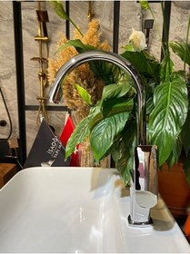 Resim İsaoğlu Yapı Mutfak Bataryası Velar Tasarım Evye Musluğu Gümüş Mutfak Bataryası Gümüş 