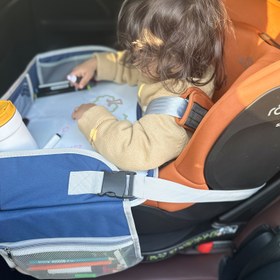 Resim Asılı Depolama Tepsisi ve Taşınabilir Doodle Tahtası, Su Geçirmez Silinebilir Yüzey, Polyester Fiber Malzeme, 3+ Yaş İçin, Araba Koltuğu ve Bebek Arabası Seyahat Düzenleyici ile 