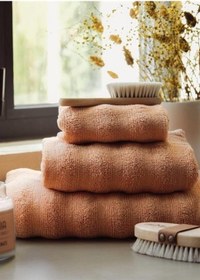 Resim Fine Cotton Terracotta Banyo Havlusu 140x70 Cm Çok Renkli 