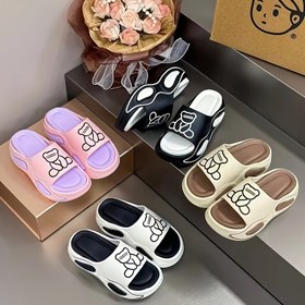 Resim Yeni Kalın Tabanlı Kaymaz Moda İç ve Dış Mekan Terlikleri, İlkbahar, Yaz, Sonbahar Üç Mevsim için Uygun 