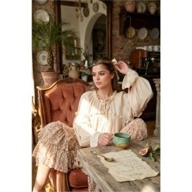 Resim Fashion Cocktail Şalvar Kollu Fırfırlı Bağcıklı Büzgülü Yaka Volanlı Salaş Rahat Bohem Otantik Etnik Gömlek 