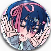 Resim Dayanıklı Yapı - Mavi Saç ve Pembe Kurdele ile Canlı Anime Eğilimli Moda Broş - Giyim, Şapkalar, Sırt Çantaları için İdeal - Arkadaşlar, Sınıf Arkadaşları, İş Arkadaşları için Mükemmel Hediye - Dayanıklı Plastik ve Metal Tasarım, Anime Aksesuarı 