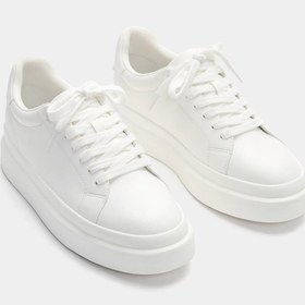 Resim Pull & Bear Hacimli tabanlı spor ayakkabı 