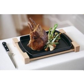 Resim Staub Specialities Ahşap Altlıklı Döküm Servis Tabağı, Siyah Diğer 