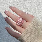 Resim 1 adet İlginç Reçine Sahte Diş Yüzüğü, Şirin Stil, Ayarlanabilir Açık Bant, Parti Hediyeleri, Mardi Gras Günü, Hediye Verme, Tüm Mevsim Giyim için Eğlenceli Aksesuar 