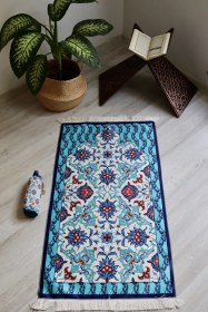 Resim Pratik Ve Taşınabilir Ipek Dokulu Keseli Seccade Çiçek Desenli S10011 Çok Renkli 