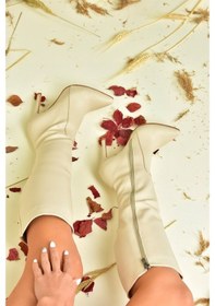 Resim Bej Ince Topuklu Sivri Burun Kadın Çizme N372530109 