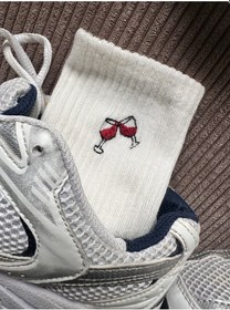Resim Kırmızı Şarap Kadehi Nakışlı Casual Yazlık Kışlık Tekli Çorap Beyaz 