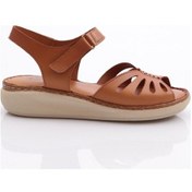 Resim Dgn 210 Kadin Bilekten Bağlama Cirtli Sandalet 210-2132-R1755 Taba 