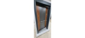 Resim Tezdoor Çelik Kapı Tırnaklı Çelik Kapı Daire Kapısı Ahşap Desenli Çelik Kapı Sağ Açılım 