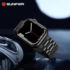 Resim SUNFWR Apple Watch Band 49 mm 45 mm 44 mm 42 mm 41 mm 40 mm 38 mm Erkekler Kadınlar için, Paslanmaz Çelik Metal iWatch Band Apple Watch Serisi 8/7/6/5/4/3/2/1/SE/SE2/Ultra için Kılıflı 