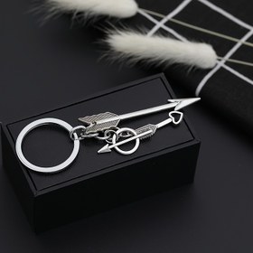 Resim Eski tarz ok ve yay tasarımı, rahat tarzda şirin anahtarlık, geometrik yaratıcı aksesuar, hediye için ideal seçenek 