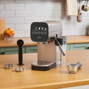 Resim Karaca Mycaffe Barista S20 Entegre Süt Hazneli Otomatik Espresso ve Latte Makinesi Silver 