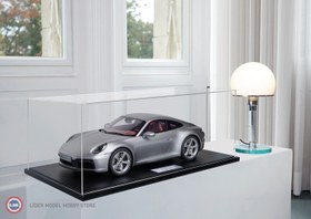 Resim 1:8 Minichamps 2020 Porsche 911 (992) CARRERA 4S - Ön Sipariş 