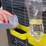Resim 1 Adet Hepsi Bir Arada Kuş Yemliği ve Su Dispanseri, Dökülmeye Karşı Tasarım, Dayanıklı Açık Havaya Uygun Kafes - Asma Askısı ile Sağlam İnşaat, Kolay Dolumlu Musluk & Ant-Proof Besleme Sistemi Bahçe, Balkon, Avlu için uygundur - Tohumlar, Pelletler, Likit yem ile kullanılabilir (Şişeler dahil değildir) - Boyut olarak Kişiden Devasa boyuta ideal olan büyük kapalı, orta ölçekli asmalık açık hava kuş besleyicileri, Çok geniş alana sahip dayanıklı tüm mevsimlik süslemeli 