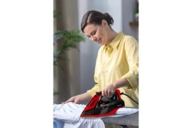 Resim Goldmaster Turbojet Kırmızı 2400 Watt LED Göstergeli Seramik Tabanlı 170 gr Şok Buharlı Ütü GM7633K 