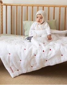 Resim Nakışlı Müslin Bebek Yorgan Müslin Yorgan Beyaz - Kırmızı 