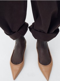 Resim MANGO Çivi detaylı kitten topuklu ayakkabı 