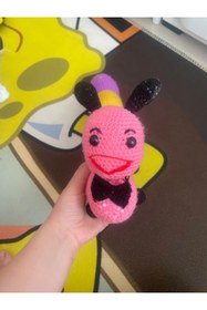 Resim Dağlı Amigurumi %100 El örgüsü ile yapılmış tırtıl oyuncağı 