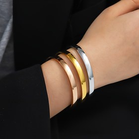 Resim 3 Parça Paslanmaz Çelik Yay Yüzeyli 6mm Bileklik, Parlak Üç Renk Seti, Moda Kadın Bilezikleri, Her Duruma Uygun Klasik Takı Hediyesi 