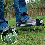 Resim 4.19 cm Uzun Çivili Bahçe Ayakkabı Çim Gevşetici, Kendinden Düzleştiren Epoksi Reçine Çim Aerator ve Yer Düzenleyici 