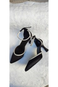 Resim Berush Bride BERUSH BRİDE SİYAH SATEN BİLEKTEN BAĞLAMALI 9 CM ABİYE AYAKKABI 