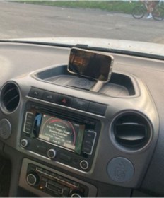 Resim Teknobox WW Amarok Gösterge paneli üstü Wireless Apple Sarj standı 