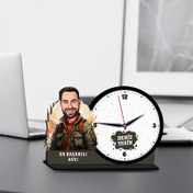 Resim Erkek Avcı Karikatürlü MDF Masa Saati 