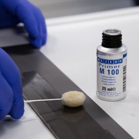 Resim Weicon Primer M 100 250 ml, renksiz, şeffaf 