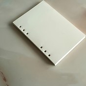Resim 6 delikli A5 yapraklı klasör, 80 sayfa kalın 100g kağıt içerir: çizgili beyaz kağıt, düz beyaz kağıt, desensiz vellum, noktalı vellum, kareli vellum, beyaz kartlar (20 sayfa/kitap), siyah kartlar (20 sayfa/kitap) ve deri stili kartlar (20 sayfa/kitap) 